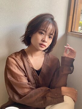 エニー(ennie') 大人可愛いニュアンスボブ