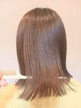 エムスリー ソリス(EMU THREE SOLIS) 髪質改善トリートメント、酸熱トリートメント