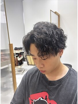 ジーナ サンシャイン通り池袋(Zina) センターパートツイスパ【Zina チカ】