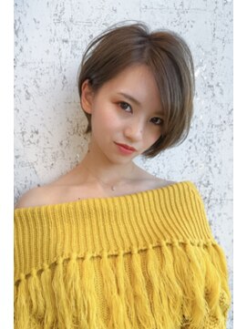チャンドット(chan.) ≪chan.≫ゆるふわショートグレージュカラー