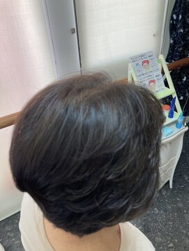 ドゥジェーム(Deuxieme) ケアカラー、ヘアエステ,カット