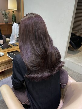 インビテーション 名古屋(invitation) 落ち着いたトーンのオフィスカラー