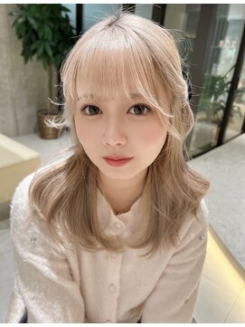 ロンドメリア 天神大名店(Lond Melia) イメチェン/外ハネボブ/ブルーブラック/美髪/ホワイトブロンド