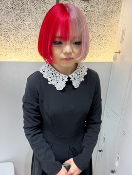 オプス 大名店(Ops) ☆左右で違う色!レッド×ホワイトピンクの2トーンボブ