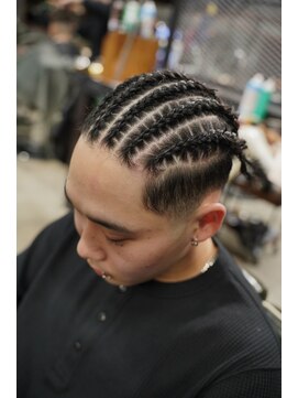 スリーセント 栄(3/cent) コーンロウ