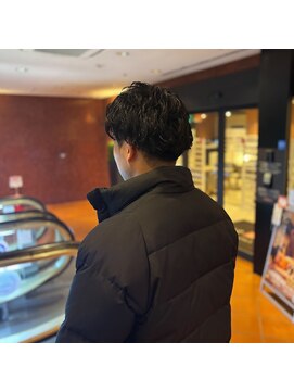 ケリーズグリーン(Kelly's Green) スパイラルパーマ