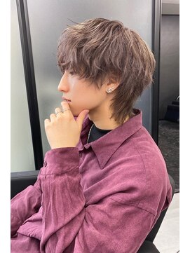 リア 大阪梅田(Ria) ～アッシュグレージュウルフカット～【Ria 大阪 梅田】