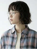 キビト(kibito) 新宿若松河田曙橋黒髪ボブパーマメガネ女子20代30代40代