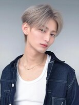 アグ ヘアー リアック 騎射場店(Agu hair riach) 《Agu hair》【メンズ】ハイトーンで魅せる韓国風センターパート