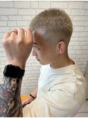ホワイトブロンド×バズカット