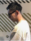 大人の刈り上げスタイル【BARBER-BAR】