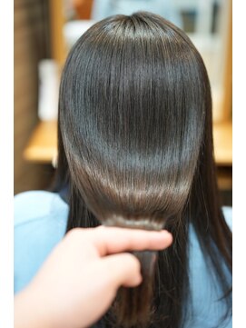 アベニールデッサン(Avenir dessin) うる艶ロング