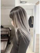 ピヨン 心斎橋(piLLon)&nbsp;バレイヤージュ☆ホワイトグレージュ