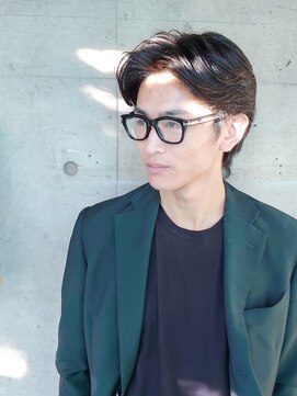 ヒート トウキョウ 目黒店(HEAT TOKYO) センターパートマッシュ波巻きダウンパーマメンズツイスパ目黒