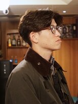 ダウバーバーショップ 表参道(DAU BARBER SHOP) センターパート　メンズ