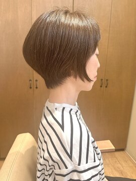 ヘアー ドレッサー パワードール(Hair Dresser) 【50代】アシメなショート