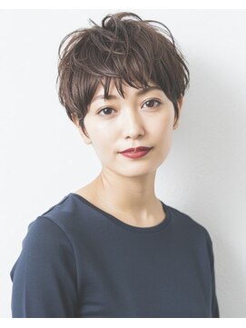 ネネヘアー(nene hair) 動きのあるベリーショート