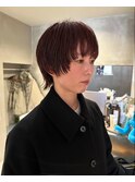 春の抜け感！ミニボブ×ぱつっと切りっぱなし◎