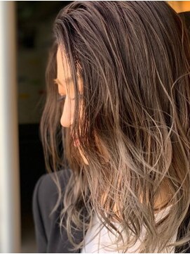 ジーグロウ 札幌大通(G grow) 【札幌G grow】大人可愛い☆外国人風ウェーブ