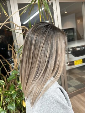 ヴィフ 大船(VIF) デザインカラー/こなれハイトーン/プレミアムカラー大船//大船駅