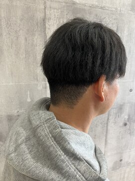 インパークス 五反野店(INPARKS) ナチュラルツーブロック刈り上げ