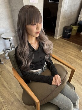 ヘアサロンラルガ 下曽根店(Hair salon Raruga) ホワイトグレー