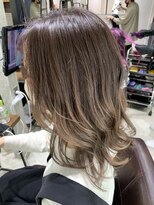 フェリア 渋谷(Feria)&nbsp;春のグラデーションカラー