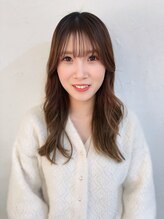 アミュー(amiu) 敷谷 幸奈
