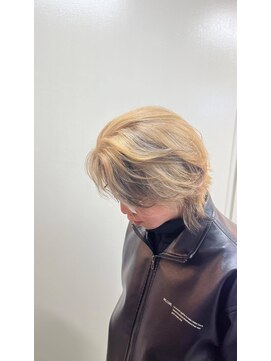 ディオ 町田店(DIO) ミディアムウルフ×ブロンドローライト/町田