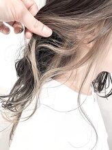 【人気】ブリーチで作るフェイスフレーミングやインナーカラー＆イヤリングカラー！チラ見せおしゃれ♪