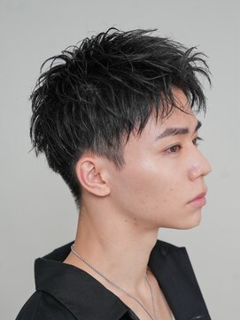 エリマ 横浜西口(elima) ツーブロックマッシュショートレイヤースパイキーショートヘア