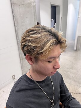 山野愛子美容室 銀座店 毛流れセンターパート