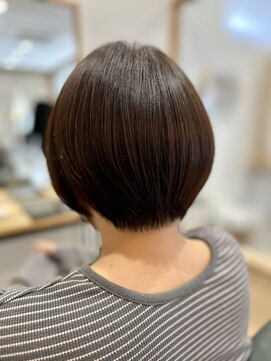 ルーム(room) 大人可愛い丸みショートボブ★ナチュラルブラウン★もとめ。