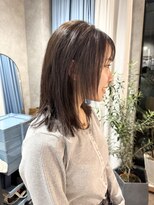 クス(KUsU)&nbsp;レイヤーカット/ミディアム/地毛ハイライト