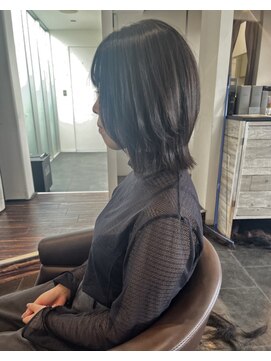 ヘアサロン フラット(Hair salon flat) ミディアムウルフ