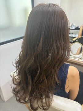 ヘアーアートシフォン 池袋西口店(Hair art chiffon) ダークパープル/ナチュラルショート/白髪ぼかし/縮毛矯正/池袋