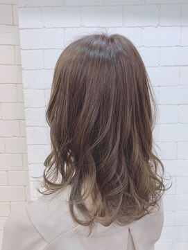 スタンス(stance) 春のシルキーピンクベージュカラー