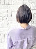 顎ラインのボブにツヤグレー