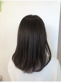 ダークブラウン×サラサラのロングヘアで大人女子デビュー