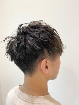 マーシュ(marshu) 【marshu  OSAKA Style】束間×刈り上げスタイル