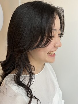 ベルフェミンキルン(Belle femin kilun) 結んで可愛い★顔まわりカット 韓国風ヘア 艶髪 暗めカラー 20代