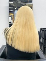 キラ 原宿(KILLA)&nbsp;グレーベージュ_レイヤーロング_ケラチントリートメント髪質改善