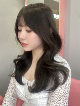 ボタン シブヤ(VOTAN SHIBUYA) オリーブ/グレージュ/韓国ヘア/渋谷/レイヤー/顔まわり