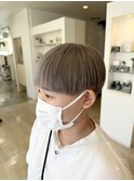 【マッシュショート】【ハイトーン】【グレーカラー】