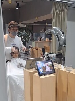 ビュート ヘアー ジョージ(Beaut Hair GEORGE)の写真/【12月特別企画！】大人カット＋６歳未満のお子様カット￥7900