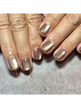 ブラウンマグネットネイル