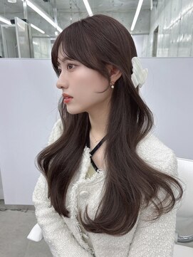 フォンズ(FONS) 透明感ショコラグレージュ/寒色カラー/くびれヘア/顔周りカット