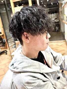 ラグシス(LUXIS) ツイストスパイラルパーマ【立川/メンズ】