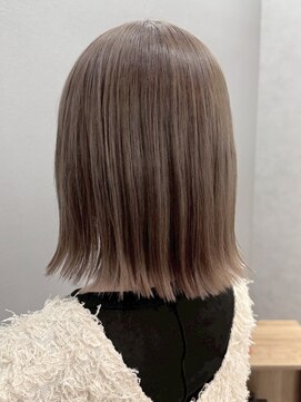 ミル(1001 mille) 韓国/ハイトーン/ブリーチ/ハイライトカラー/イノアカラー