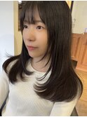 ナチュラルだけど大人かわいいセミロングレイヤー